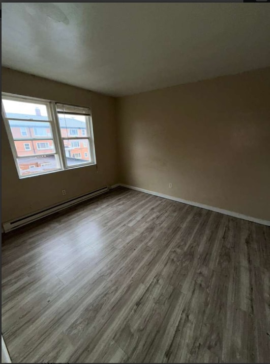 Building Photo - 13975 Superior Rd