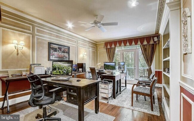 Building Photo - 13731 Canal Vista Ct