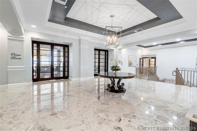 Building Photo - 2501 S Ocean Dr