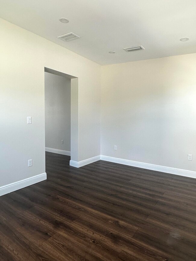 Building Photo - 4107 Virginia Terrace