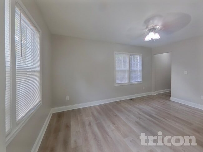 Building Photo - 717 West Blvd