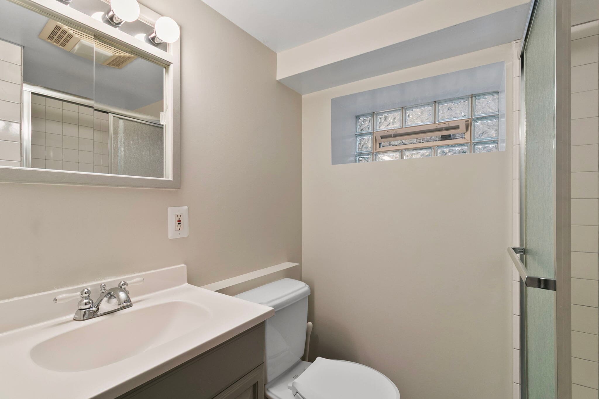 basement bath - 1031 Wesley Ave