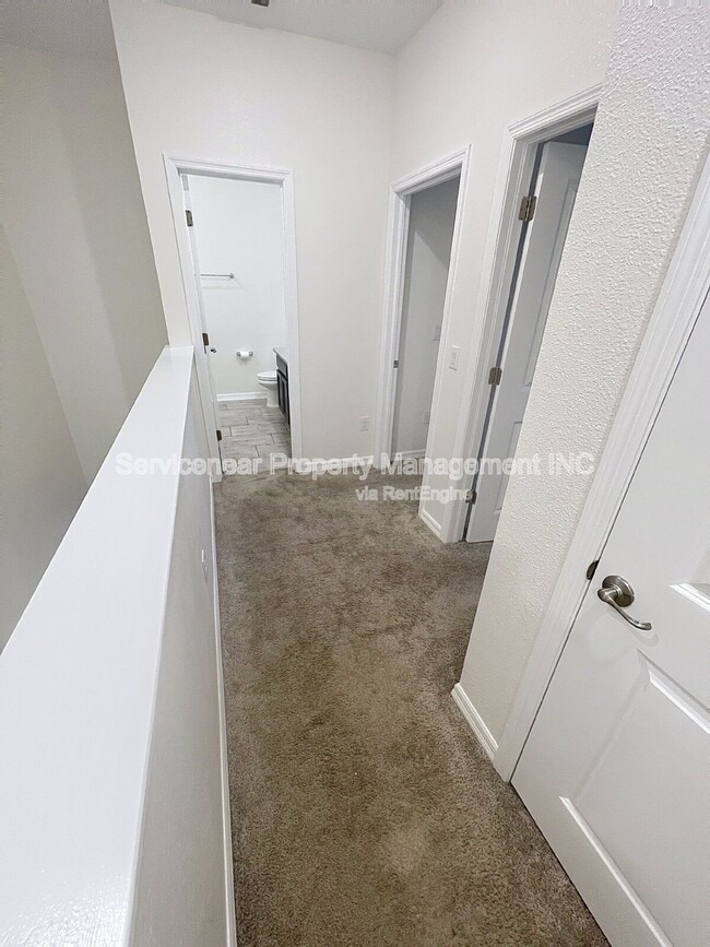 Building Photo - 11634 Woodleaf Dr