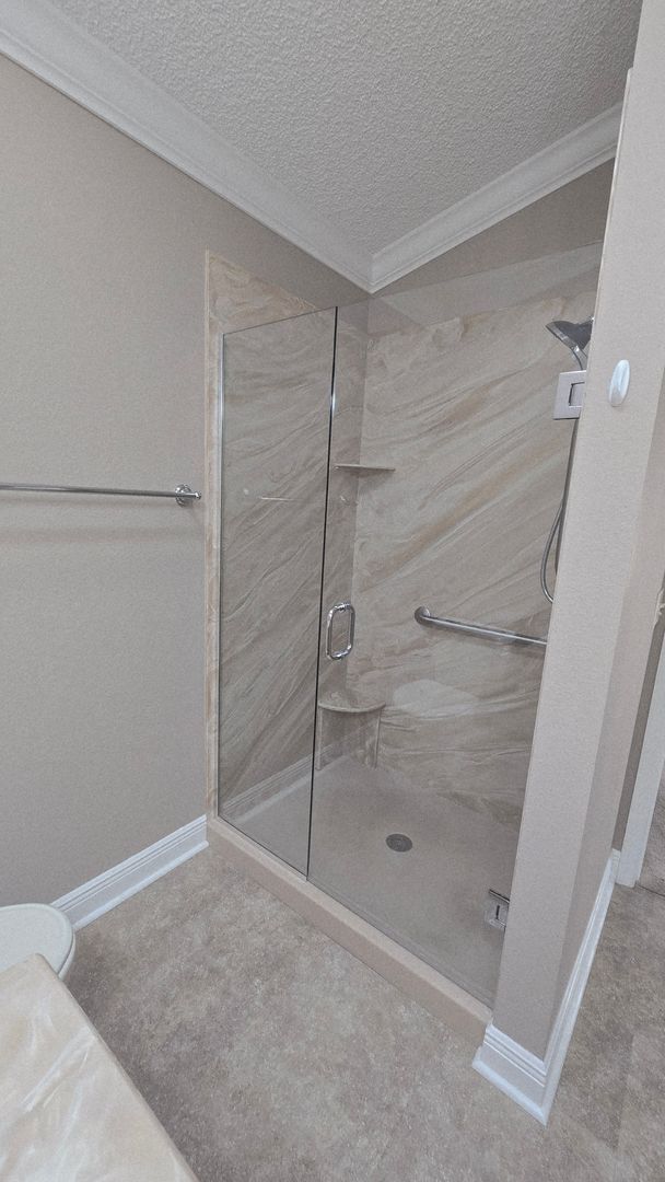 Building Photo - 2 bedroom 2 bath located in Ashleigh Villas