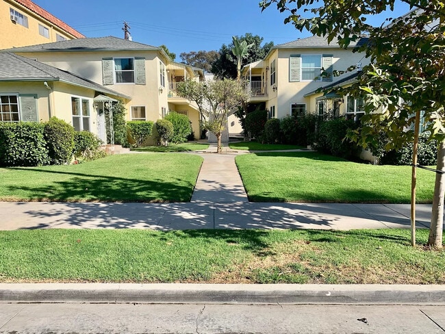 Primary Photo - 1045 6th St