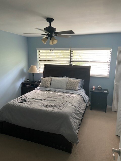 Building Photo - 571 NE 7th Ave