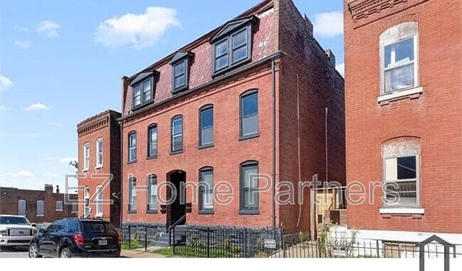 Primary Photo - 2317 Indiana Ave