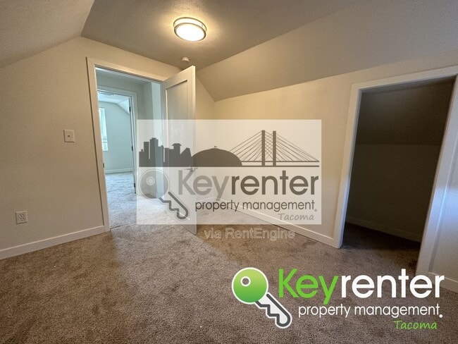 Building Photo - 1435 E 32nd St