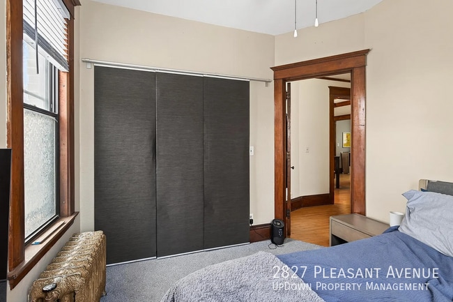 Building Photo - 2827 Pleasant Ave