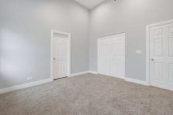 Building Photo - 4545 Lawndale Ave