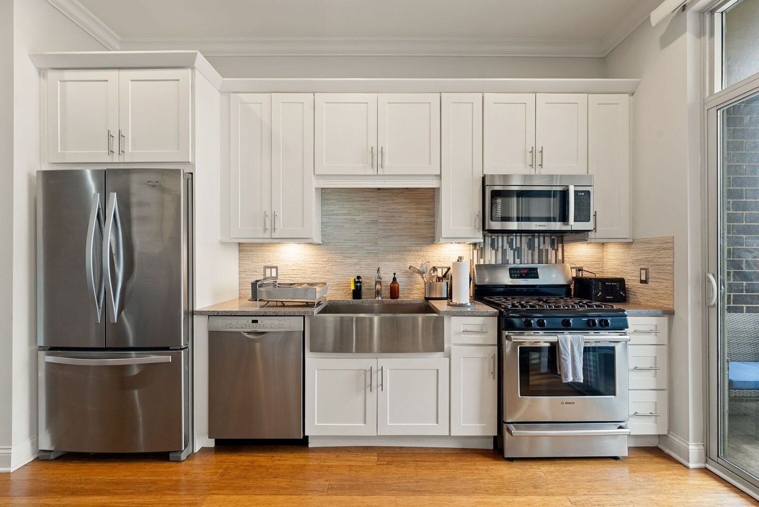 Building Photo - 1243 W Madison St