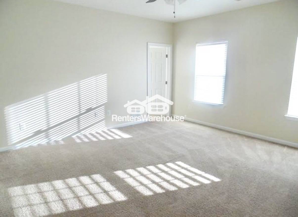 Building Photo - 1612 Hardwick Ct