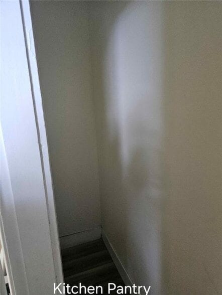 Building Photo - 37 Richelieu St