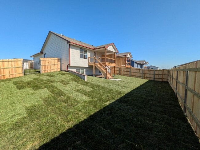 Building Photo - 9201 E Fox Pt Ct