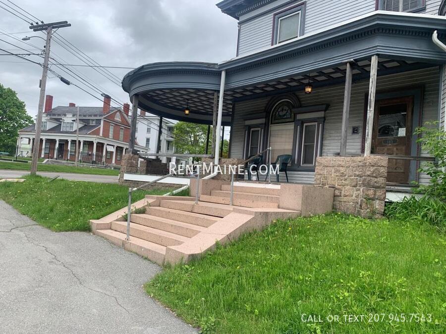 Building Photo - 145 Union St