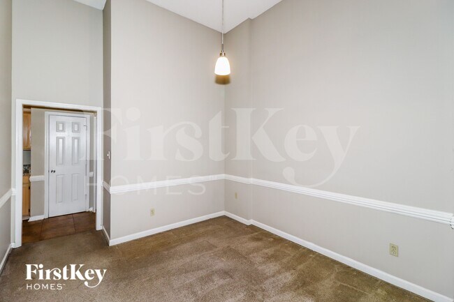 Building Photo - 8532 Overcup Oaks Dr