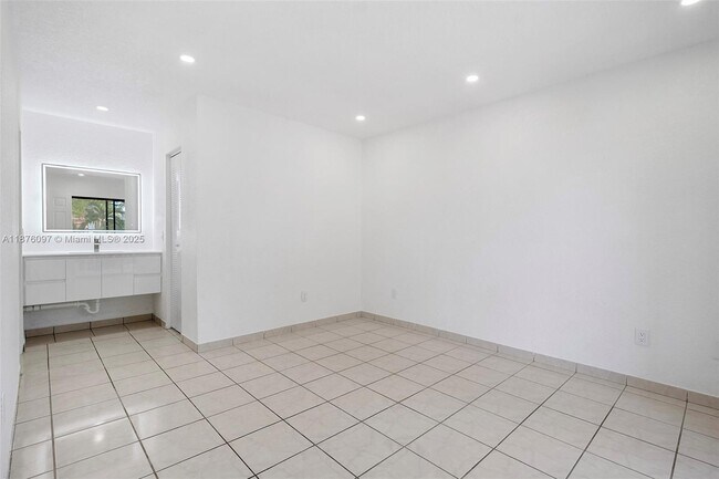 Building Photo - 6485 W 27th Ave