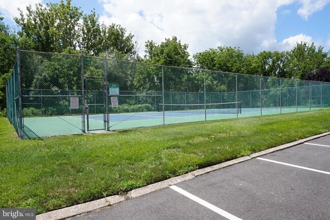 Building Photo - 134 Eaves Mill Rd