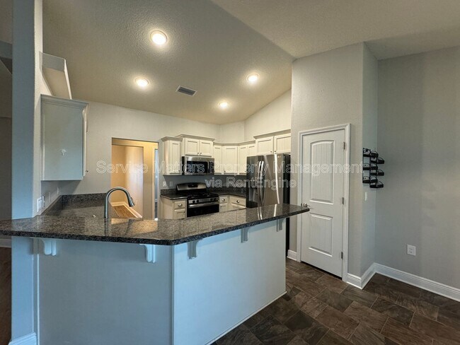 Building Photo - 4622 Belvedere Circle