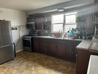 Building Photo - 2536 Ridgeland Ave