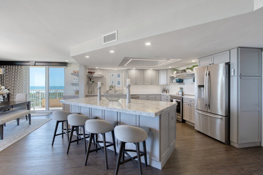 Building Photo - 230 Minorca Beach Way