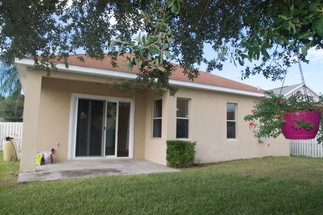 Building Photo - 14017 Fairwinds Ct