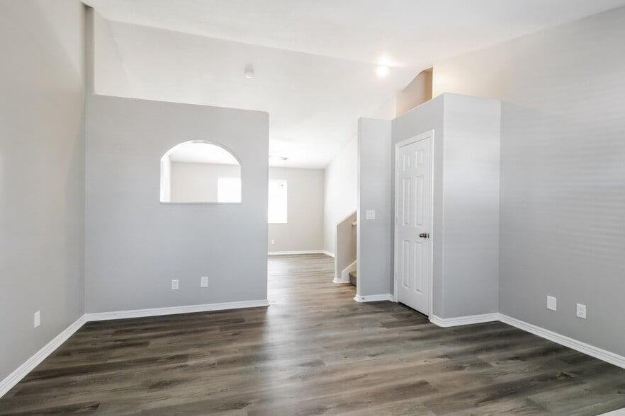 Building Photo - 3914 W 4700 S
