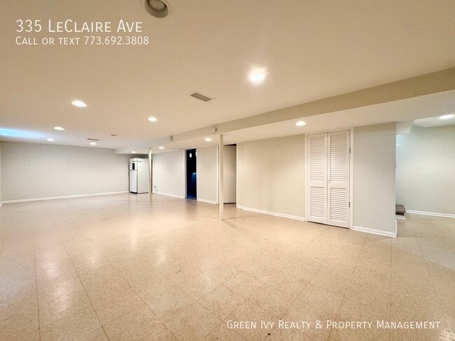 Building Photo - 335 Leclaire Ave