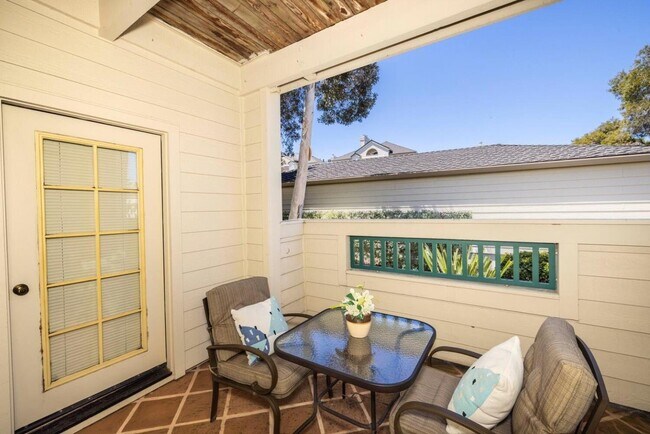 Building Photo - 2309 Hastings Shore Ln