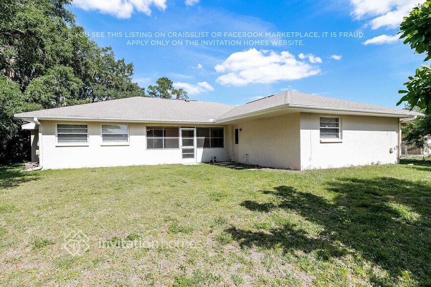 Building Photo - 469 Dorchester St