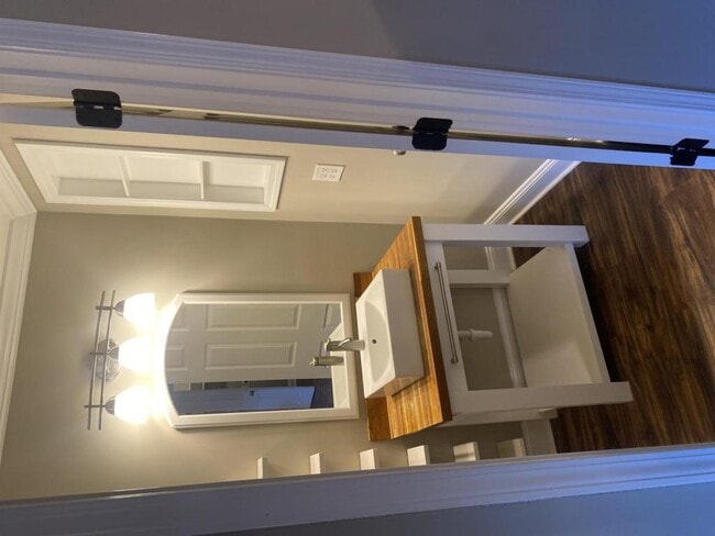 Building Photo - 1435 Fernwood Glendale Rd