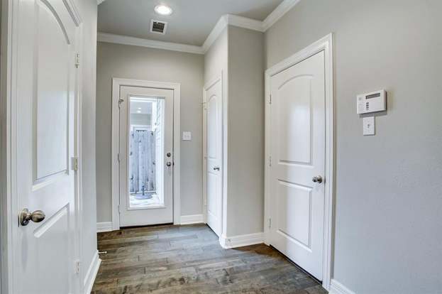 Building Photo - 4823 Hardy St