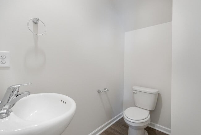 Building Photo - 5210 Henley Ridge Drive