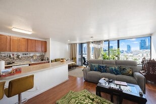 Building Photo - 270 Marin Blvd