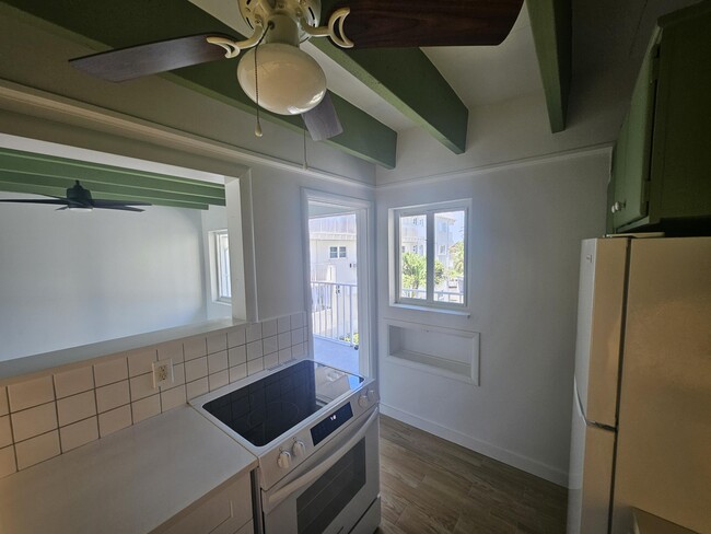 Building Photo - 3500 S Ocean Blvd