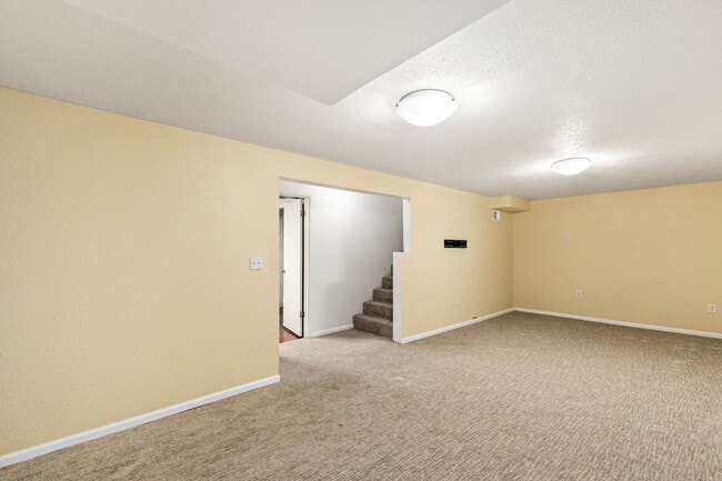 Building Photo - 1004 11th St NW