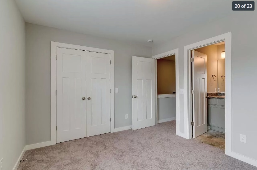 Guest room - 2343 Patrick Ave