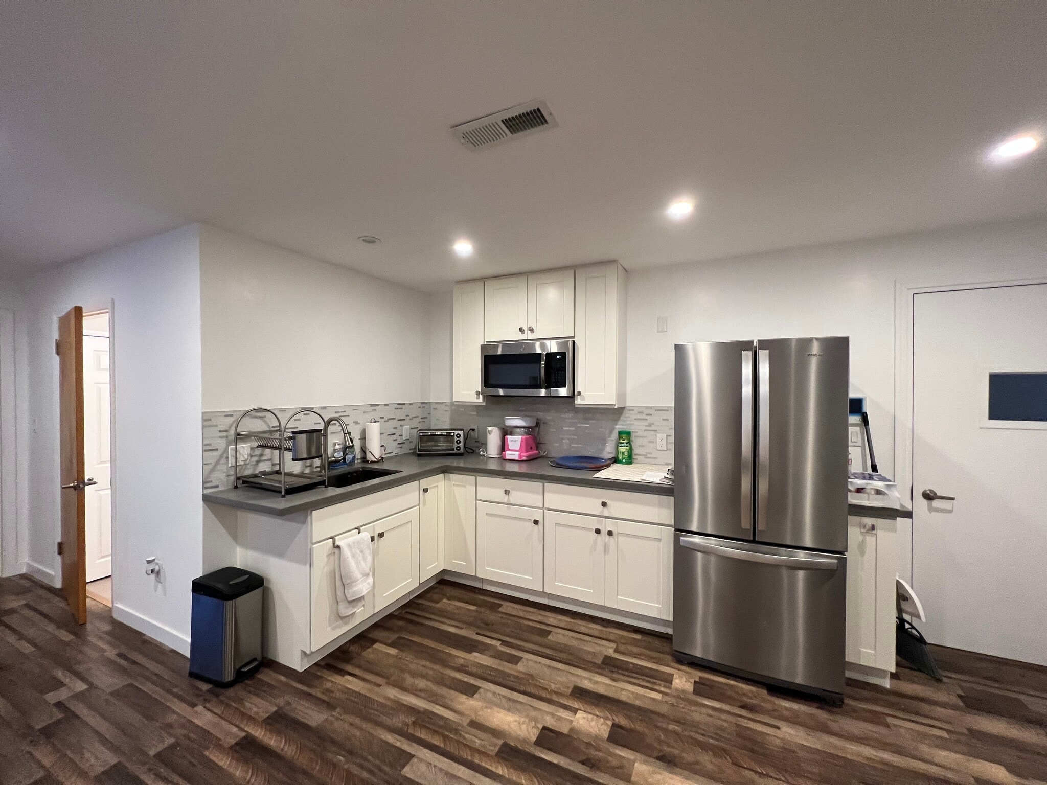 Building Photo - 524 37th Ave