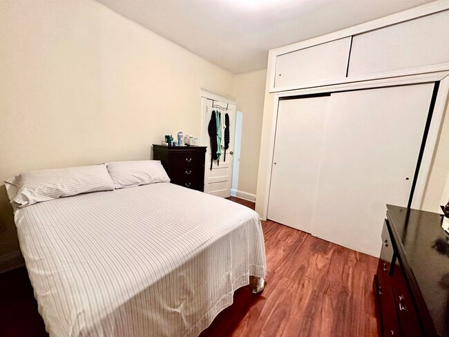 Building Photo - 278 NORTH Ave