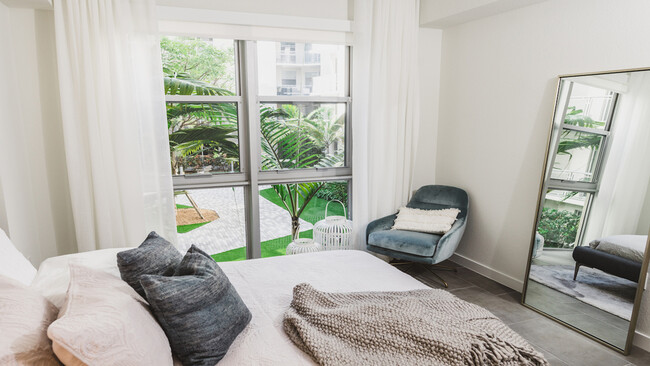 Tranquil bedrooms with courtyard views - Modera Edgewater