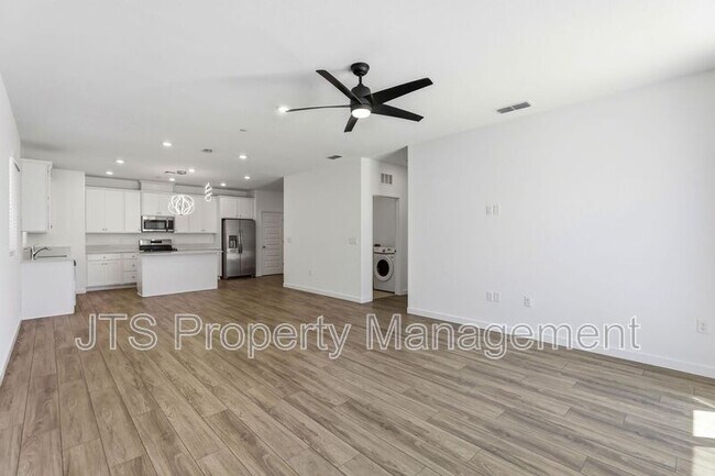 Building Photo - 12542 Surfbird Wy