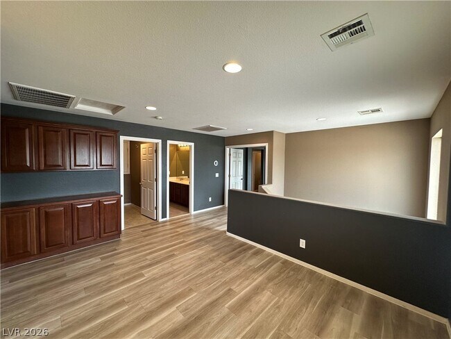 Building Photo - 6904 Caspian Tern St