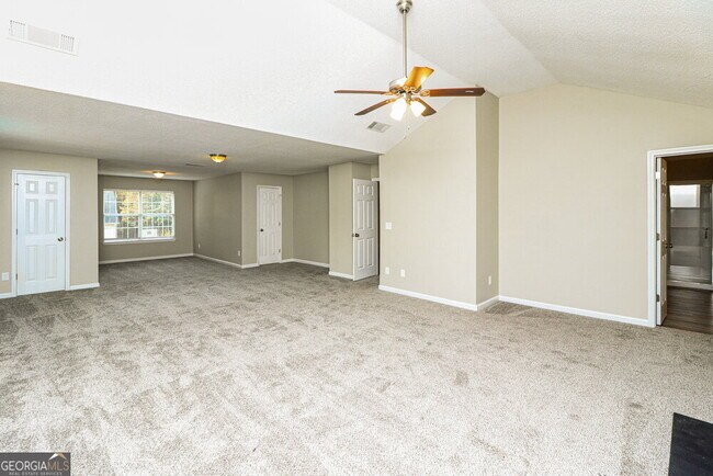 Building Photo - 4631 Glider Cir