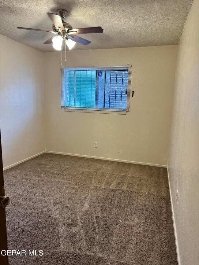Building Photo - 8705 Galena Dr