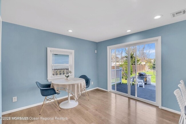 Building Photo - 505 West St