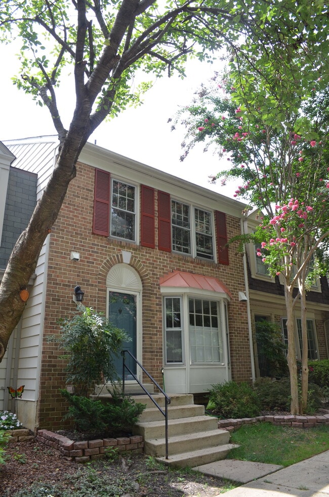 Building Photo - 10345 Latney Rd