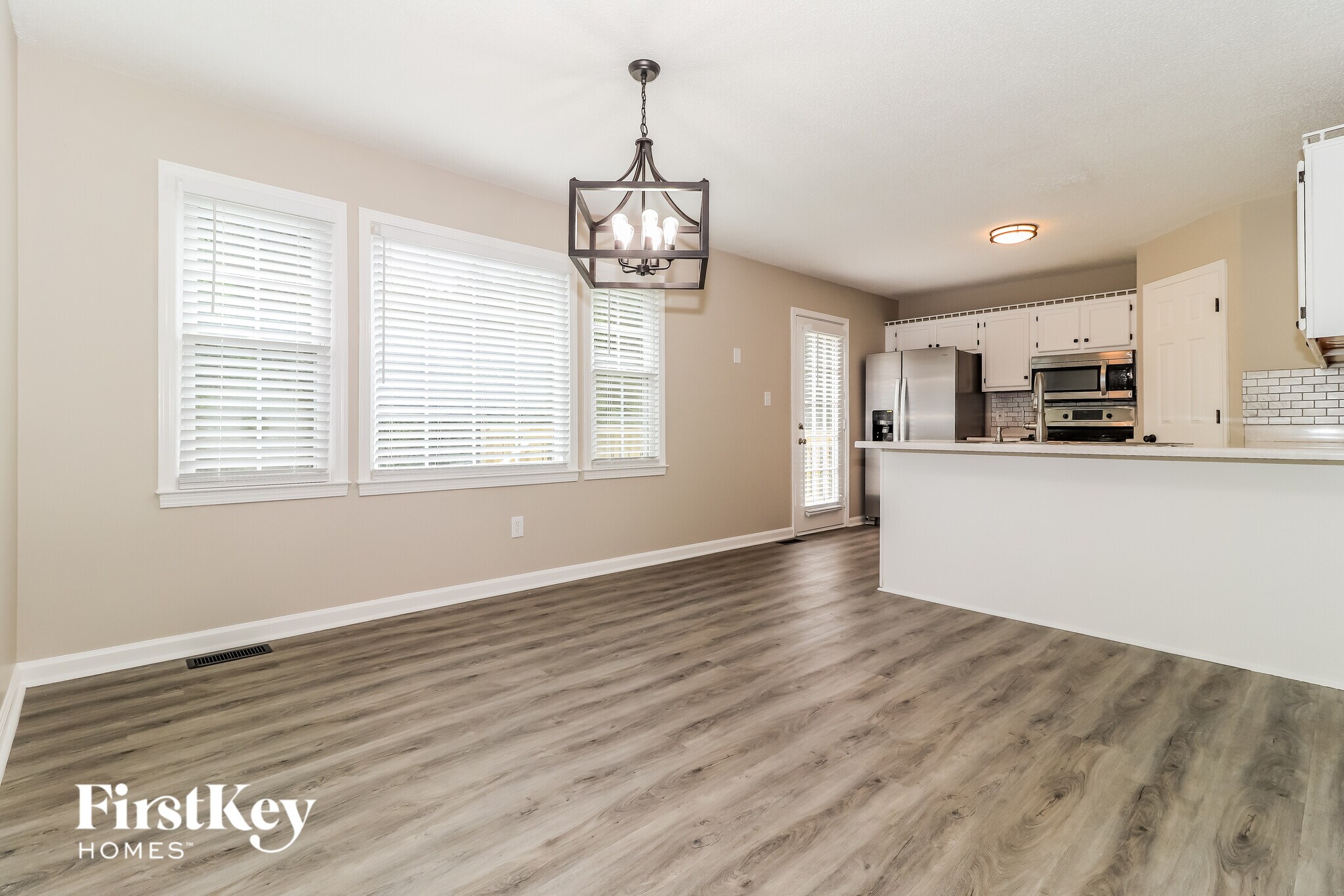 Building Photo - 197 Brentwood Dr