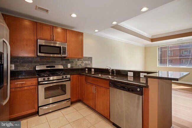 Building Photo - 8191 Strawberry Ln