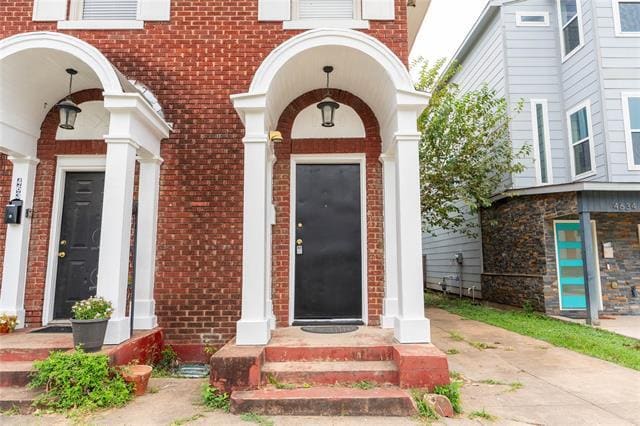 Building Photo - 4636 Virginia Ave