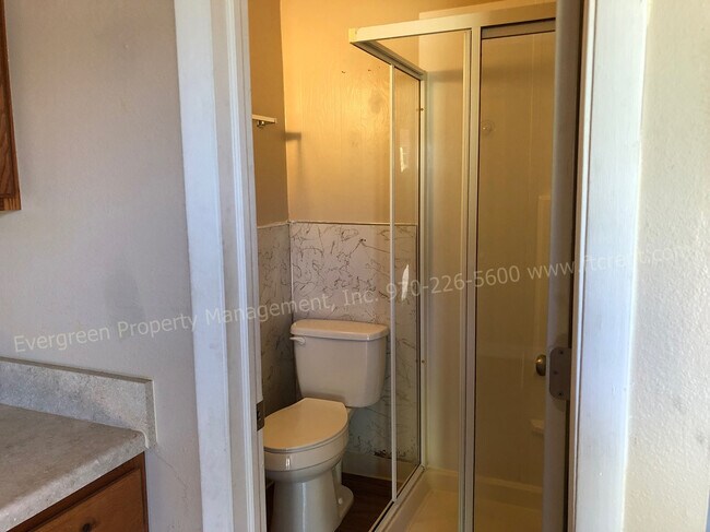 Building Photo - 161 S Lincoln Ave